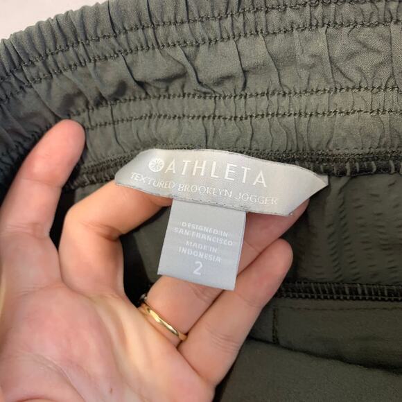 Athleta Textured Brooklyn Jogger Pants Women's Sz 2 Mountain Olive Athleisure - Picture 3 of 6